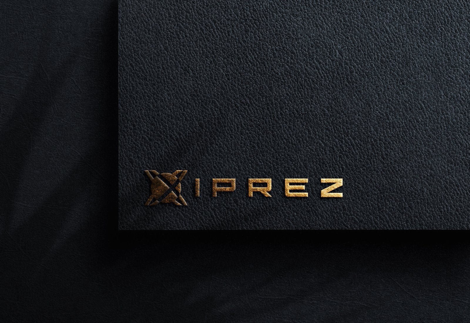 Logo z literą X CROSS/01 – prezentacja koncepcji