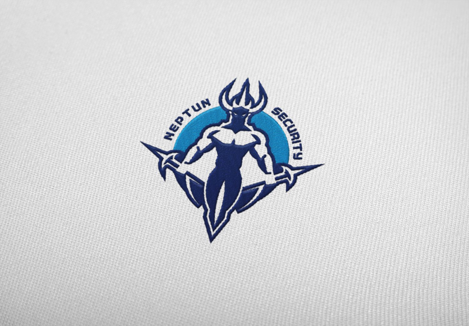 Logo z postacią TITAN/01 – prezentacja koncepcji