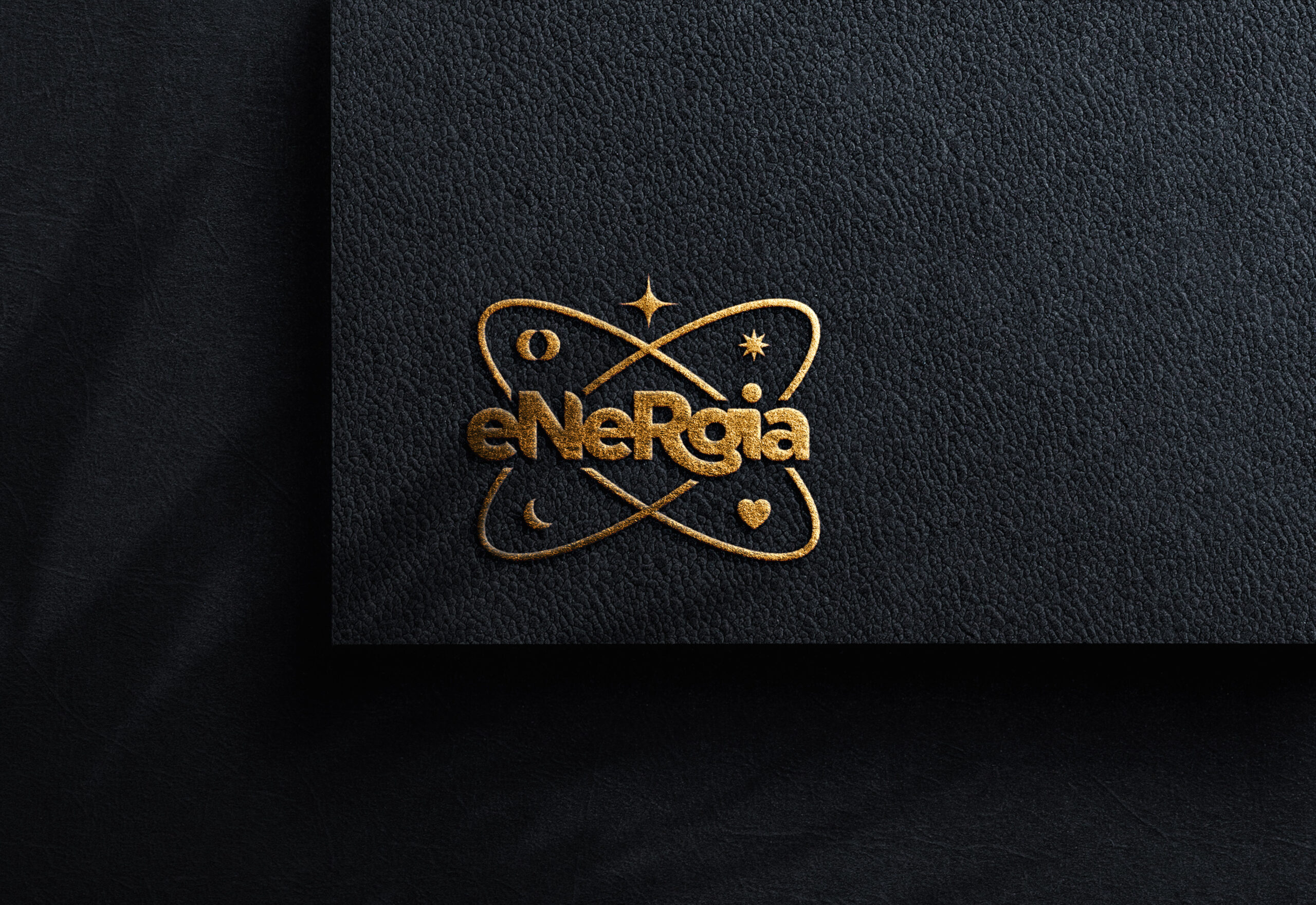 Wizualizacja projektu logo eNeRgia na materiałach marki