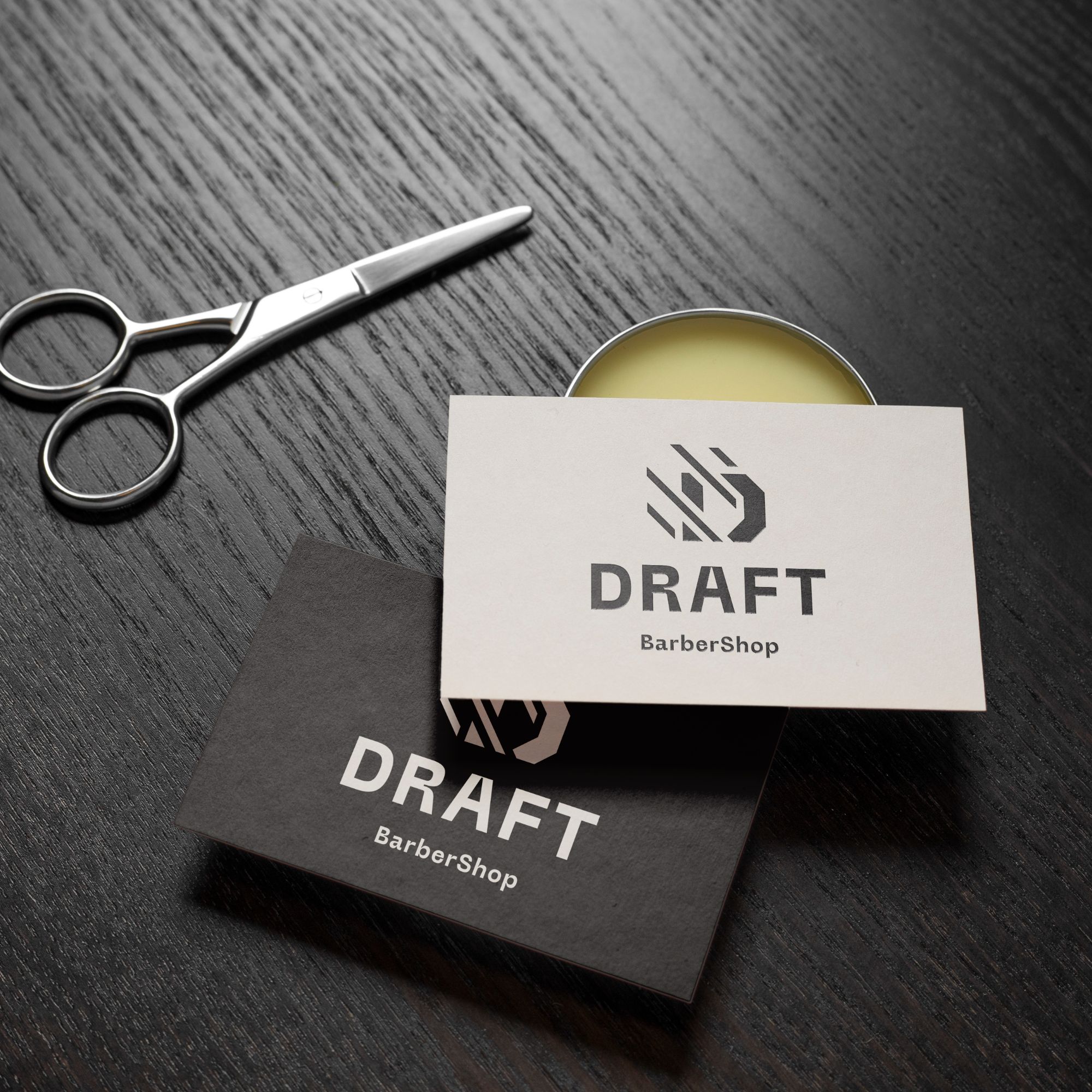 Wizytówki DRAFT BarberShop — projekt Skubi Art