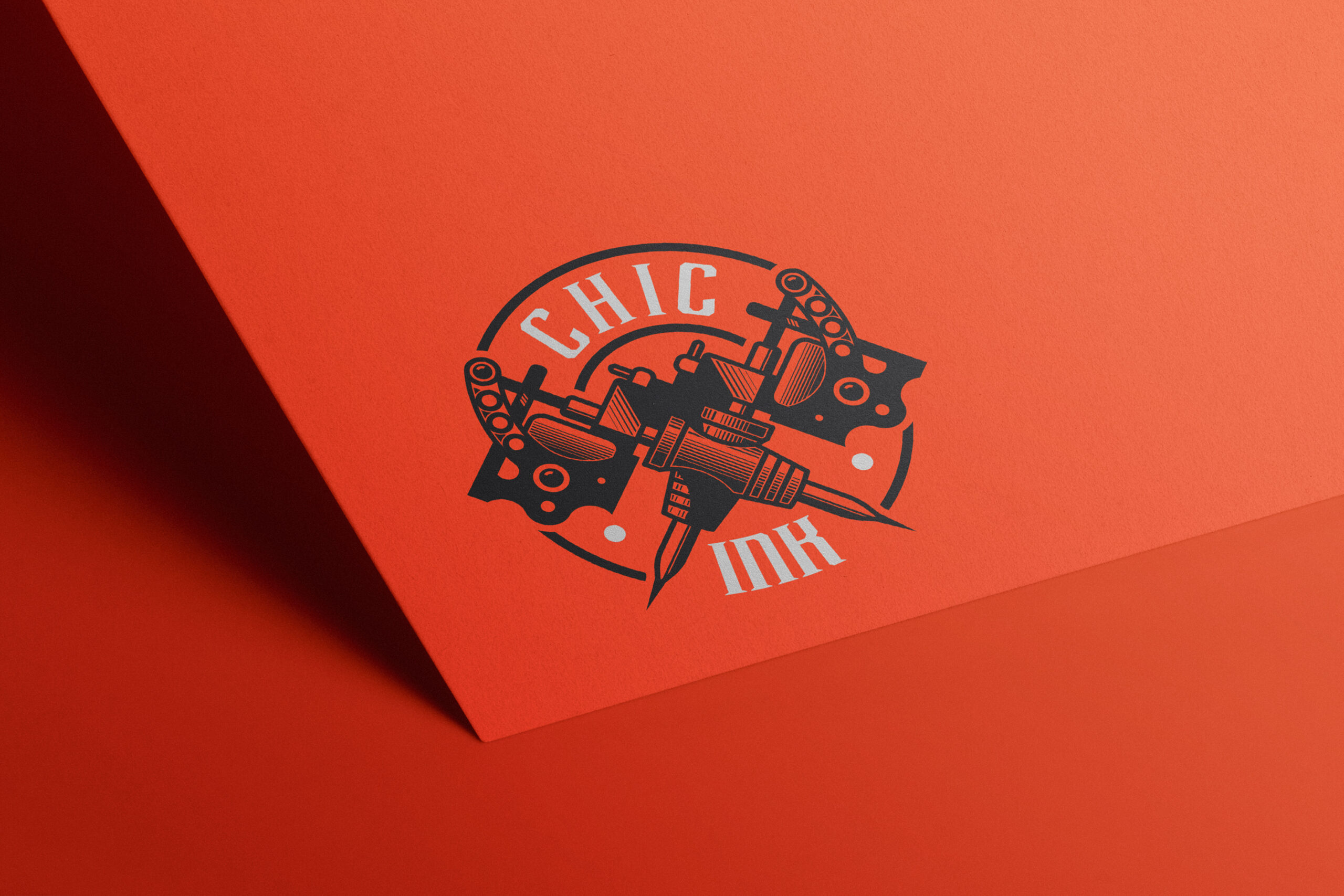 Projekt logo CHIC INK w eleganckiej prezentacji marki